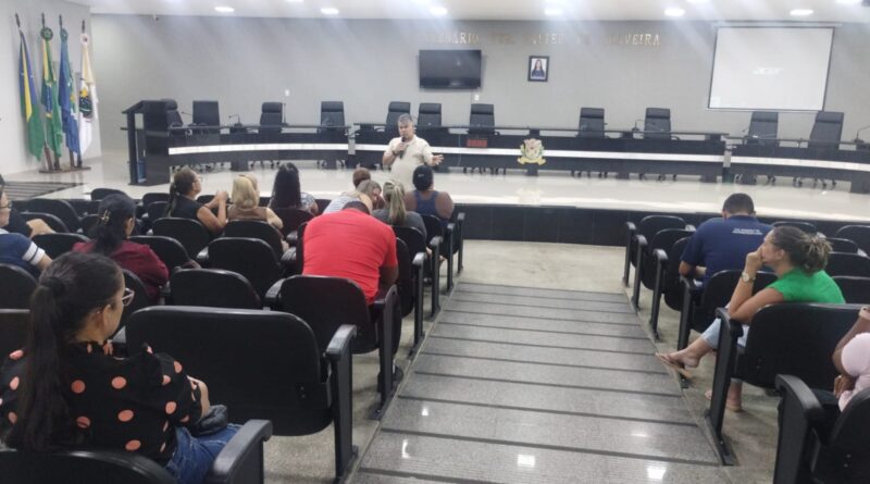 SINFPPEL realiza reunião com professores na Câmara Municipal e reafirma atuação firme e estratégica em defesa dos servidores